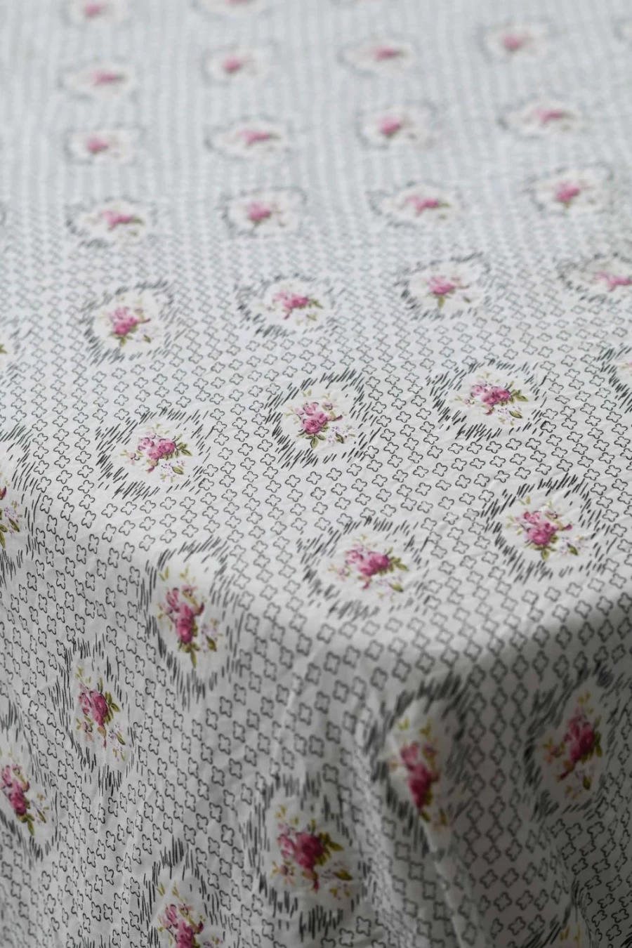"Lazybones Women's Vienna Organic Cotton Sheet Set"