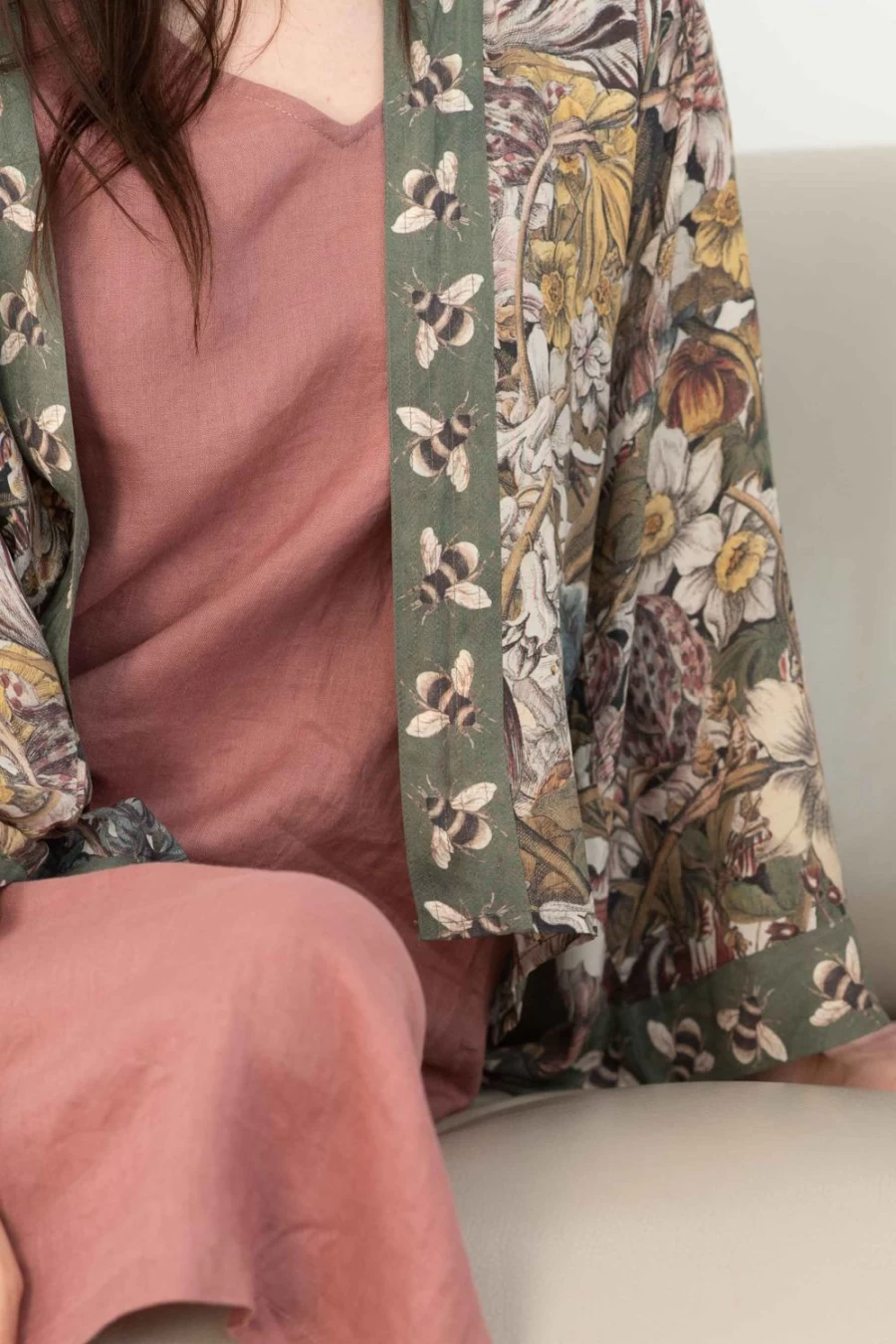 "Lazybones Women's Love Grows Wild Floral Kimono Cardigan"