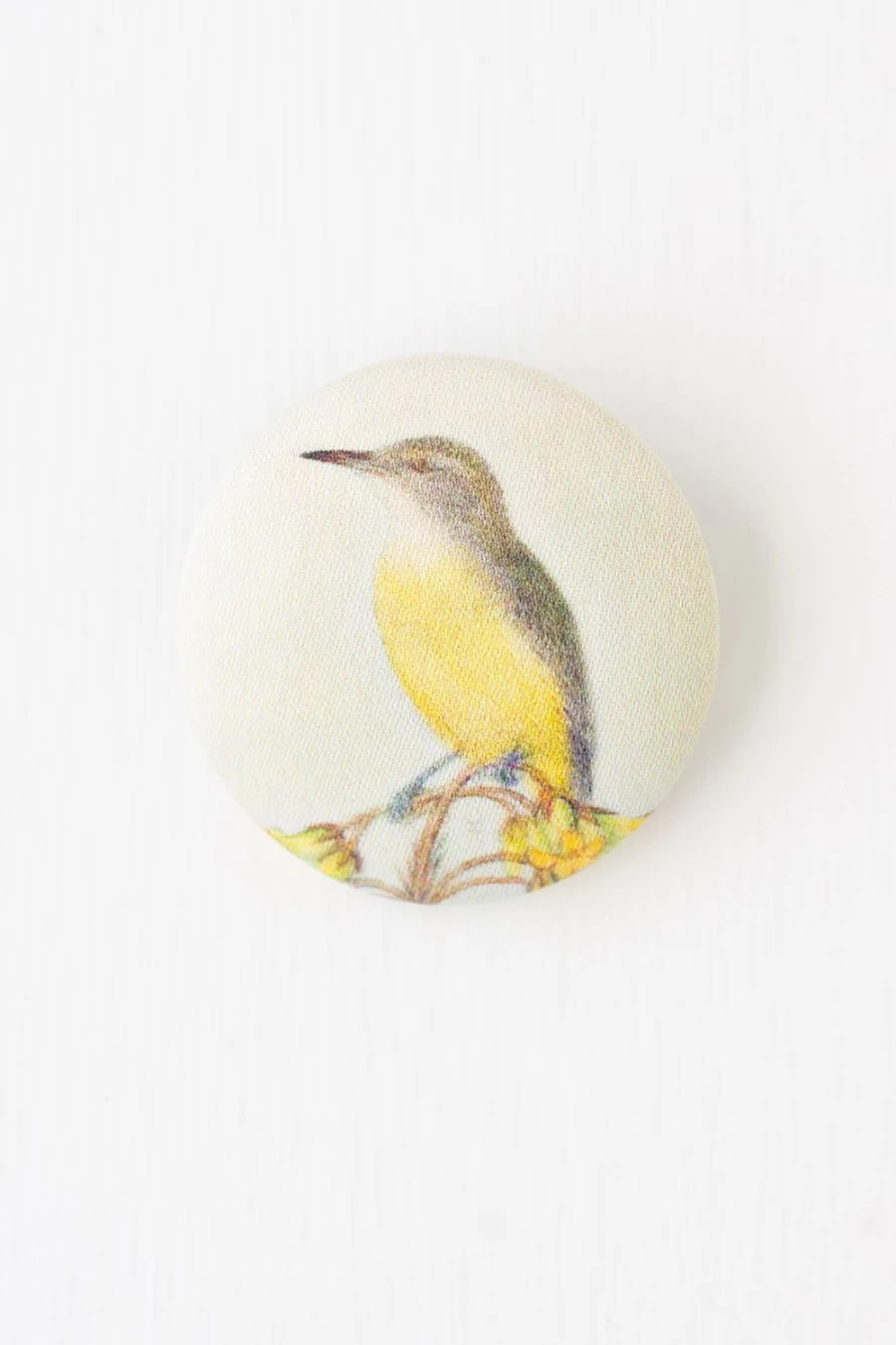 Lazybones Women's Robin Brooch - Elegant Bird Pin for Females