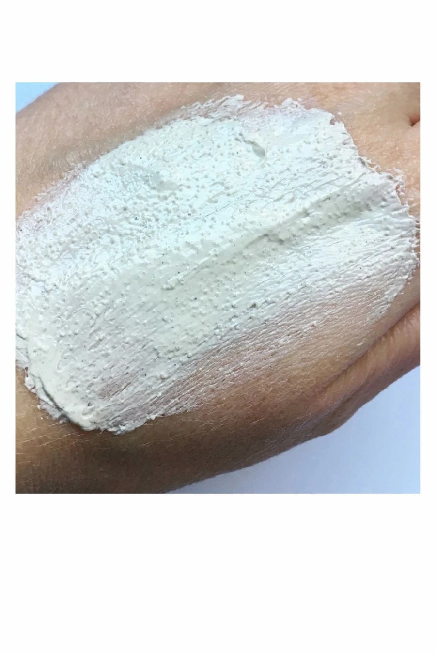 "Lazybones Women's Jojoba & Kaolin Clay Mask for Deep Cleansing & Glowing Skin"